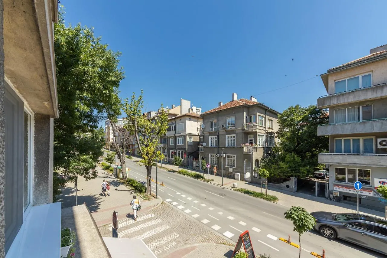 Great Location Apartment ヴァルナ